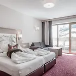 Hotel Elisabeth Superior 3*