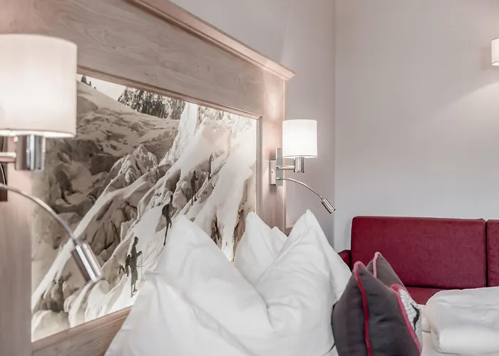 索尔登伊丽莎白苏佩里欧酒店 3* 索尔登