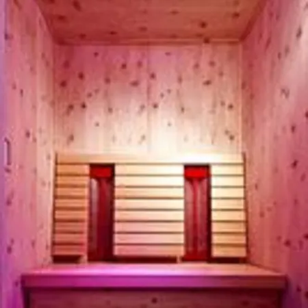 מלון Elisabeth Superior 3*