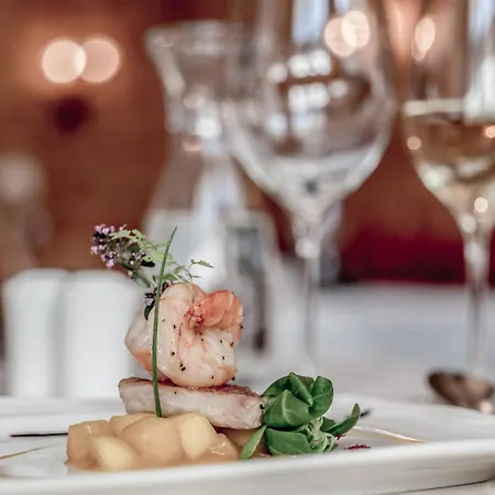 מלון Elisabeth Superior 3*