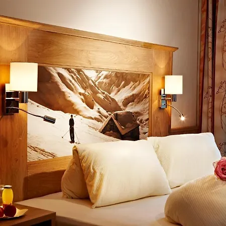 מלון Elisabeth Superior 3*